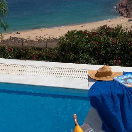 Siourdas Mykonos * Agios Sostis (Mykonos)