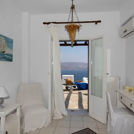 Siourdas Mykonos