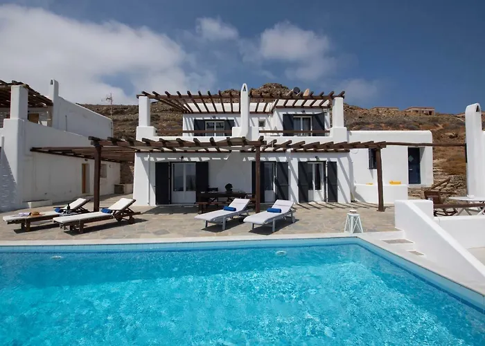 Siourdas Mykonos Villa