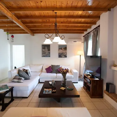 Siourdas Mykonos Agios Sostis (Mykonos)